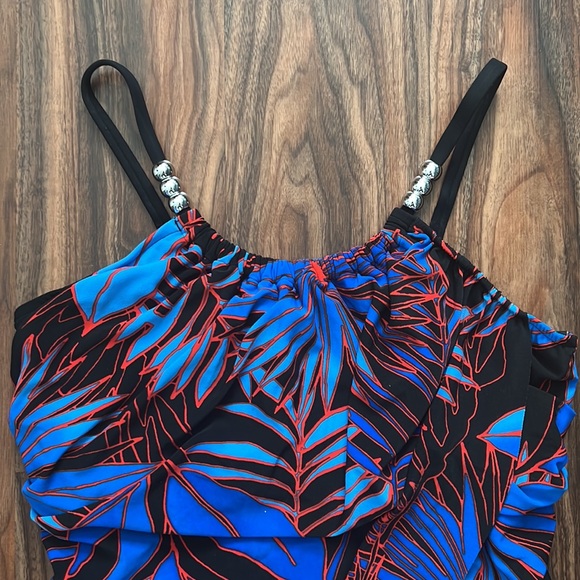 NWOT Magicsuit Hot Line Lisa - Picture 4 of 15